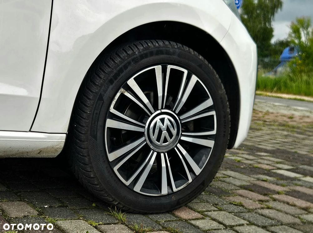 Volkswagen up! IQ.DRIVE - 17
