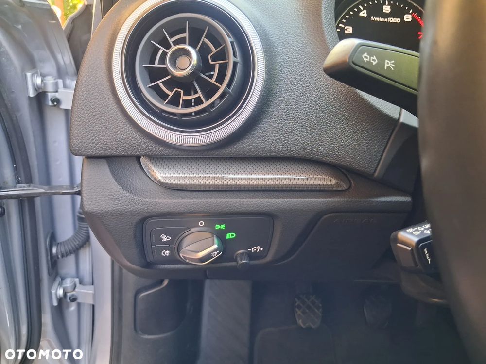 Audi A3 Sportback 1.5 TFSI cylinder on demand design - 30