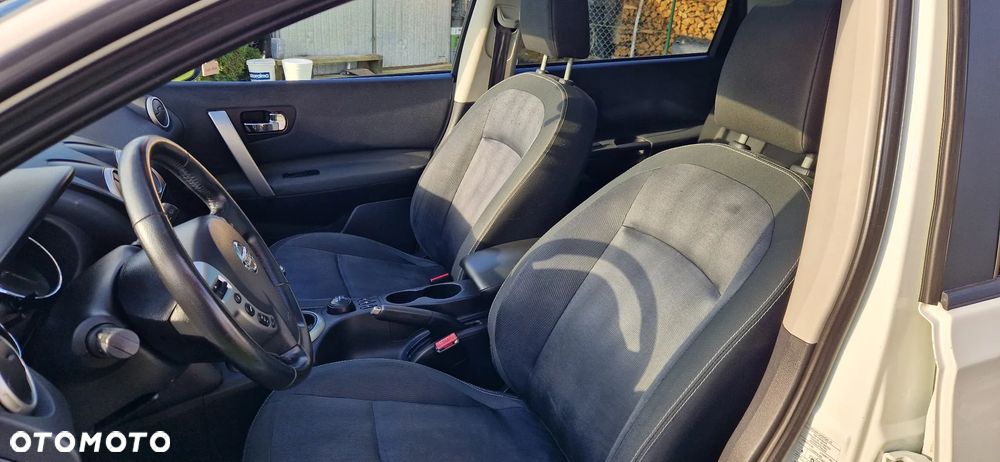 Nissan Qashqai+2 2.0 dCi Tekna - 11