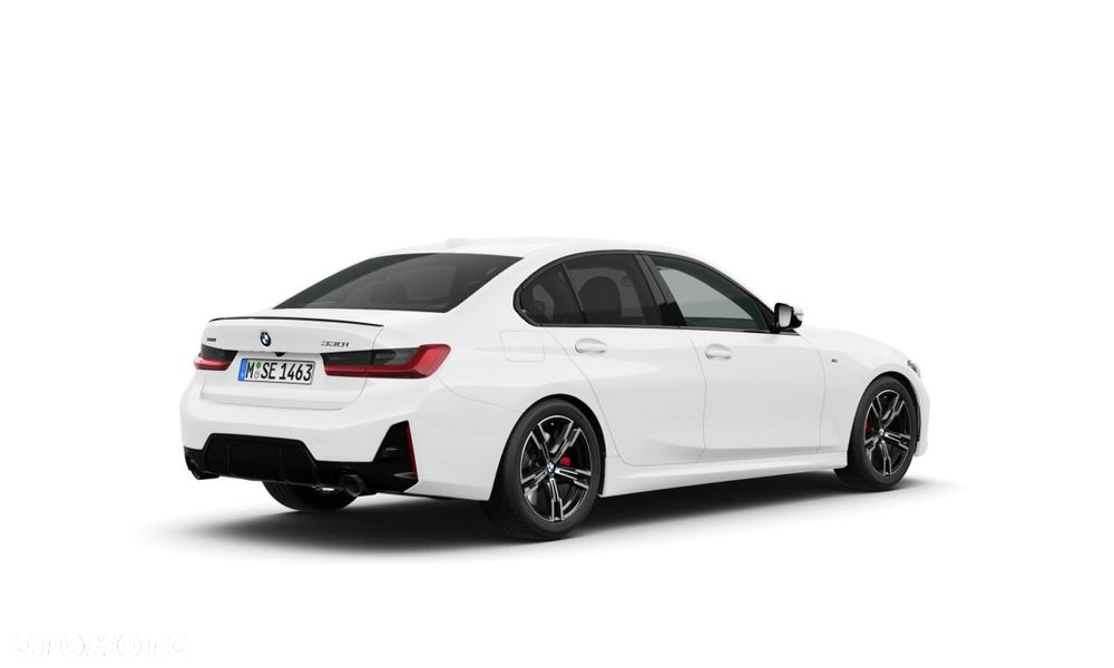 BMW Seria 3 330i xDrive M Sport sport - 17