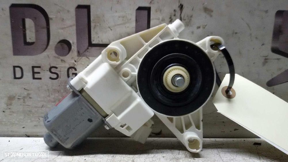 MOTOR ELEVADOR TRASEIRO DIREITO MERCEDES-BENZ CLASE ML BM 166 - 1