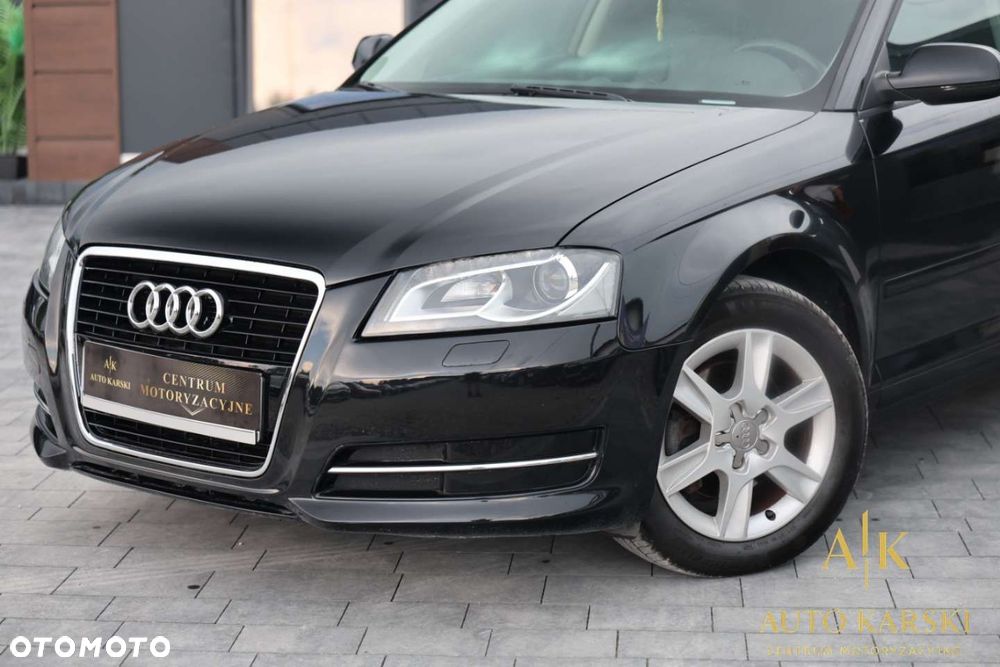 Audi A3 Sportback - 11