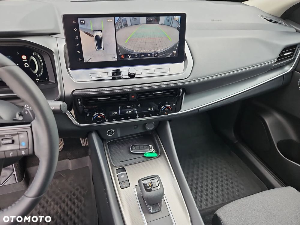 Nissan Qashqai 1.3 DIG-T MHEV N-Connecta Xtronic - 16