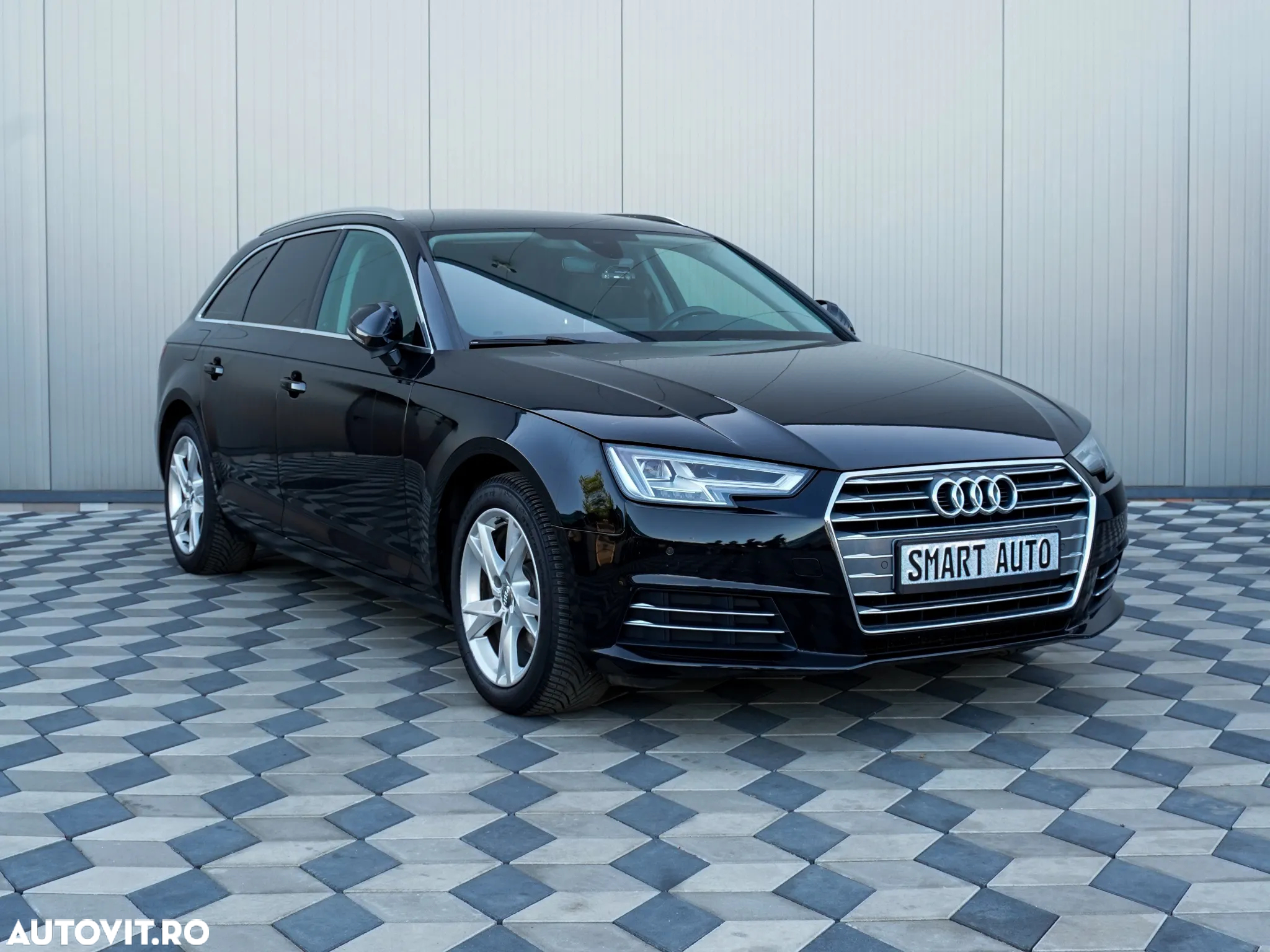 Audi A4 Avant 2.0 TDI S tronic Sport - 2