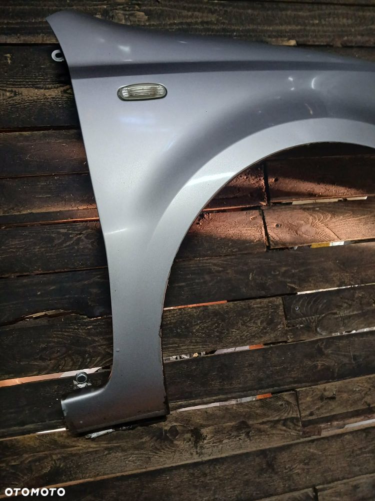 Fiat Panda Błotnik prawy - 4