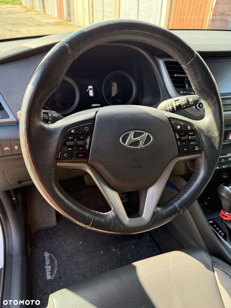Hyundai Tucson 1.6 T-GDi Premium 4WD DCT - 24