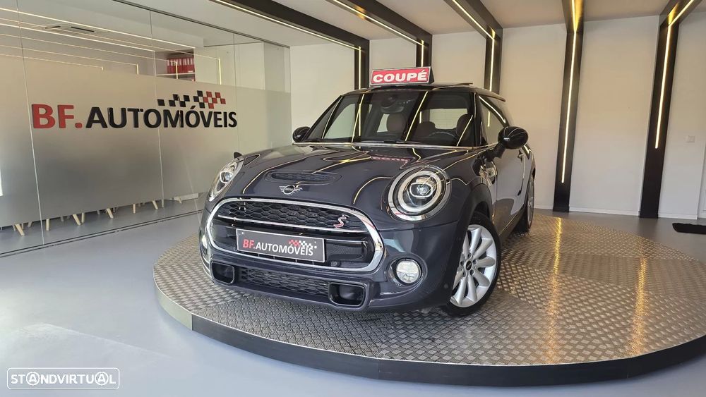 MINI 3 Portas Cooper S Auto Desportiva - 1