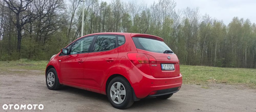 Kia Venga 1.4 L - 5