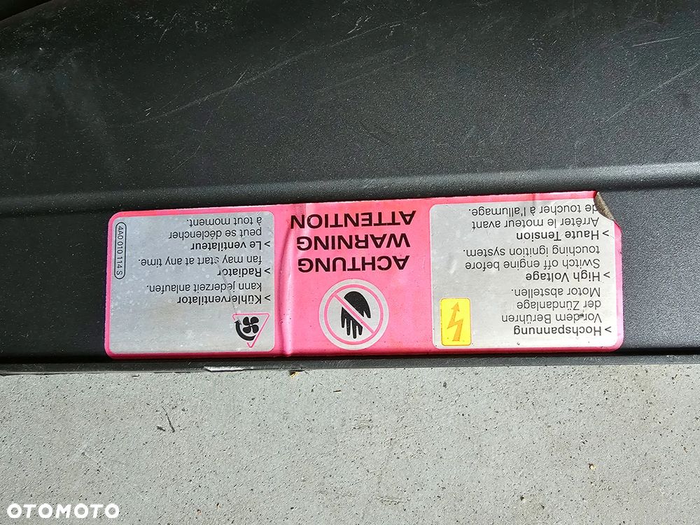 AUDI A4 B8 A5 OSŁONA PASA PRZEDNIEGO 8T0807081A - 4