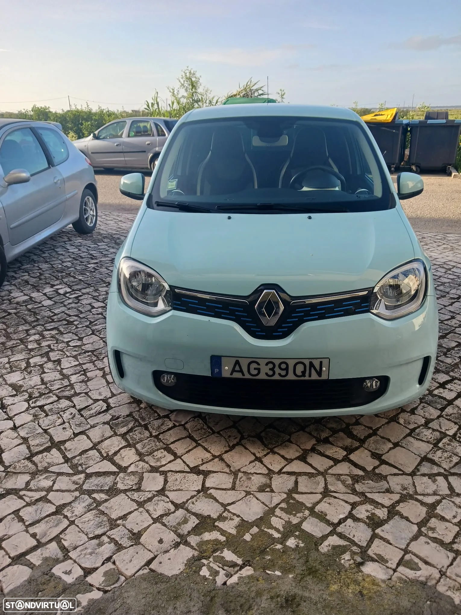 Renault Twingo Z.E. 22 Intens - 7