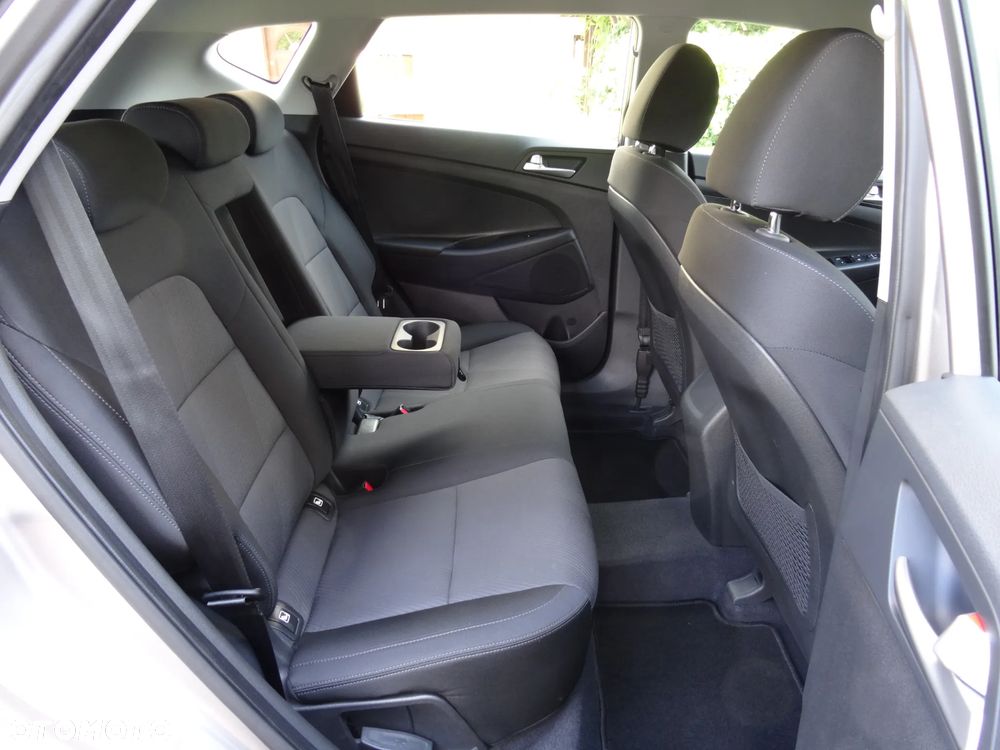 Hyundai Tucson 1.6 GDi 2WD Trend - 27