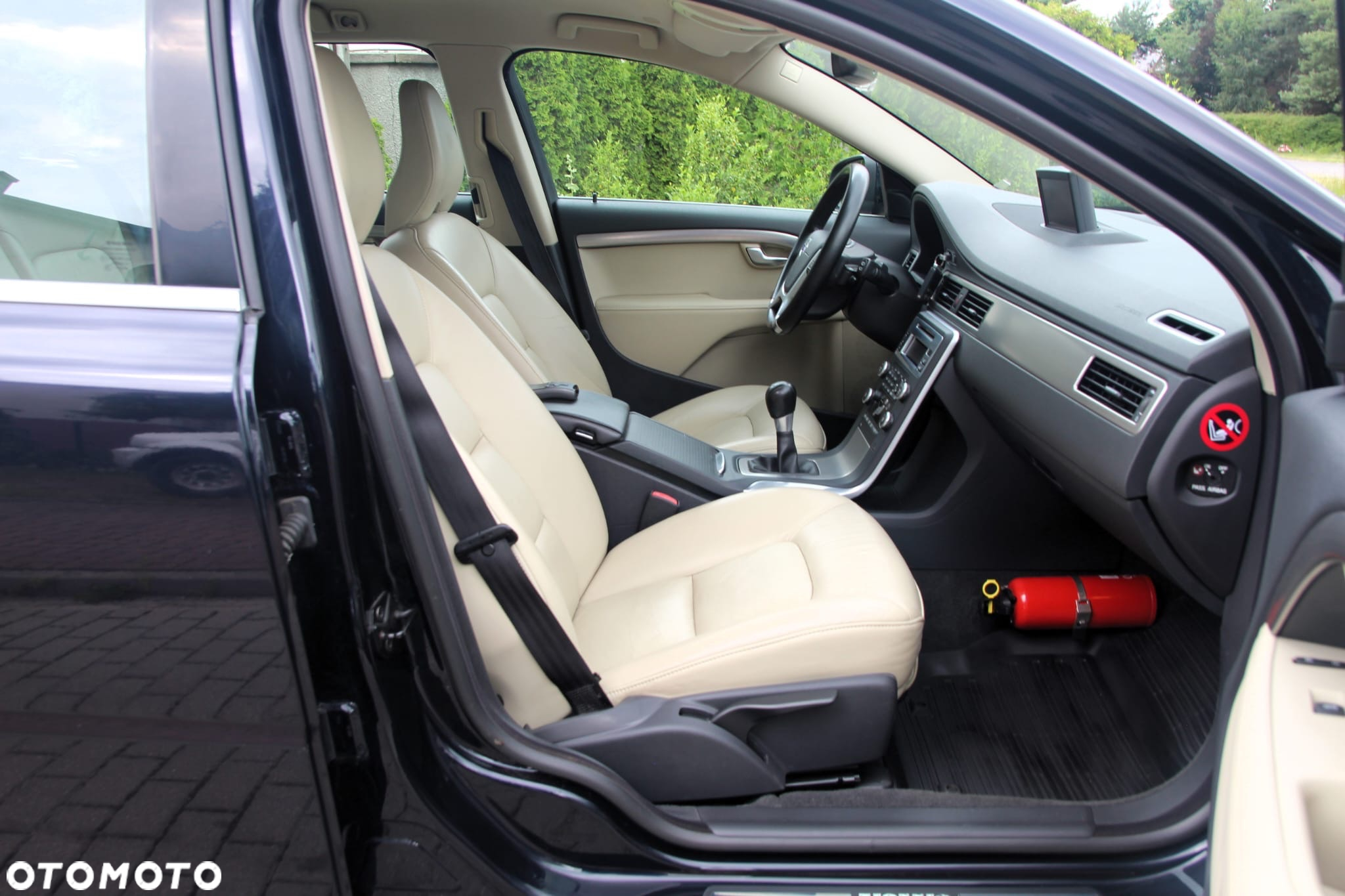 Volvo V70 1.6D DRIVe Momentum - 31