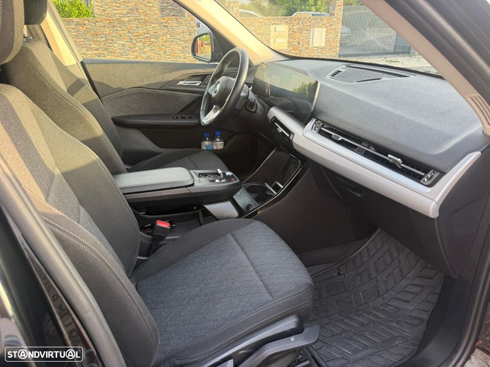 BMW X1 sDrive18i xLine - 18