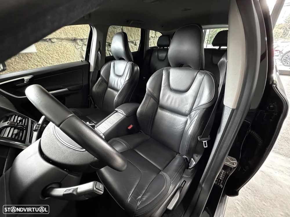 Volvo XC 60 2.0 D3 VOR - 12