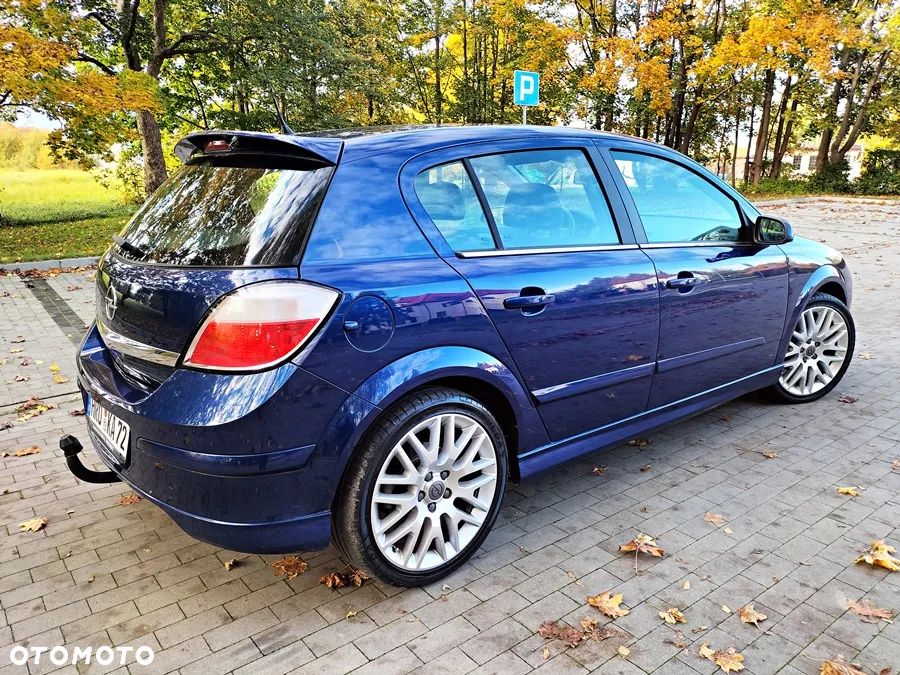 Opel Astra 1.8 Sport - 8