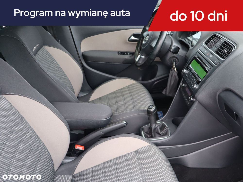 Volkswagen Polo - 11