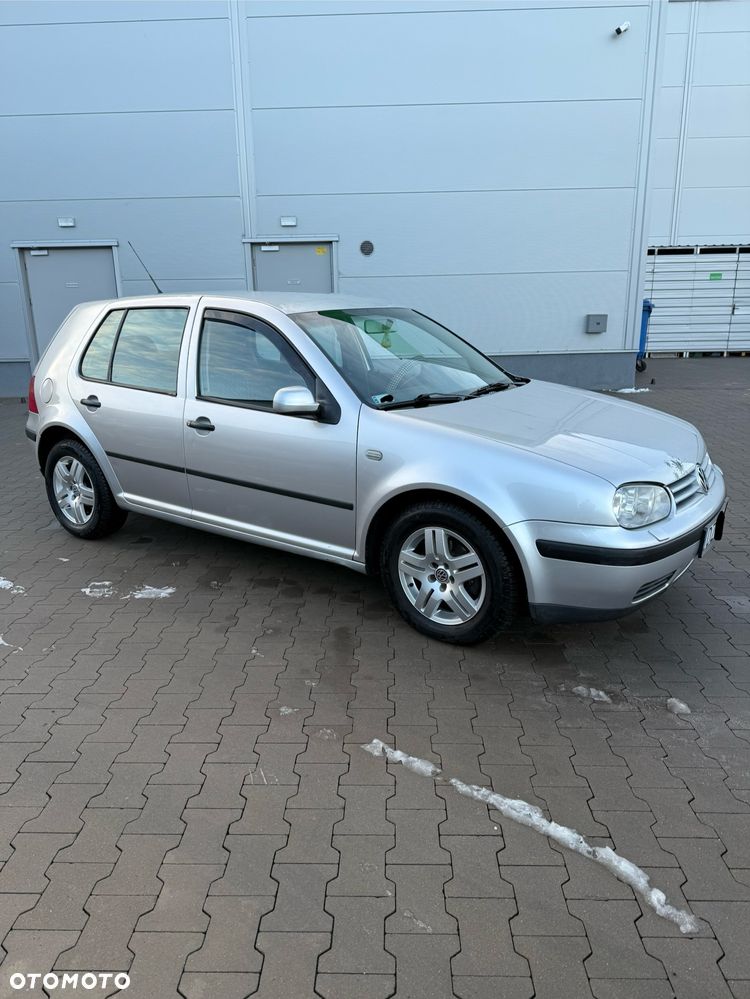 Volkswagen Golf 1.9 TDI Comfortline - 1