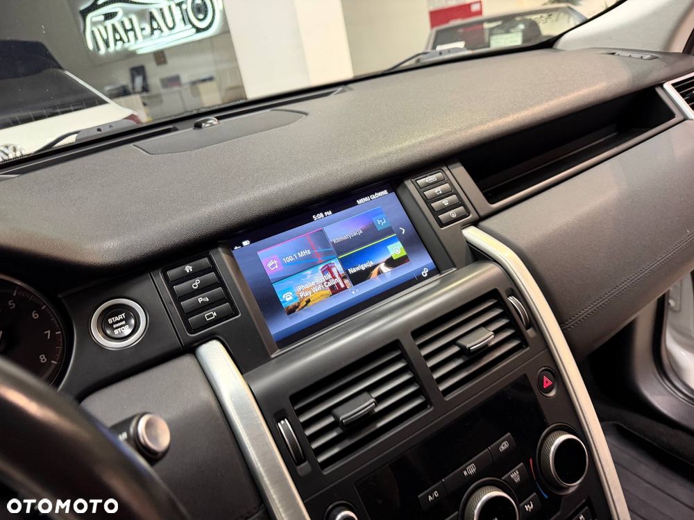 Land Rover Discovery Sport 2.0 Si4 SE - 28