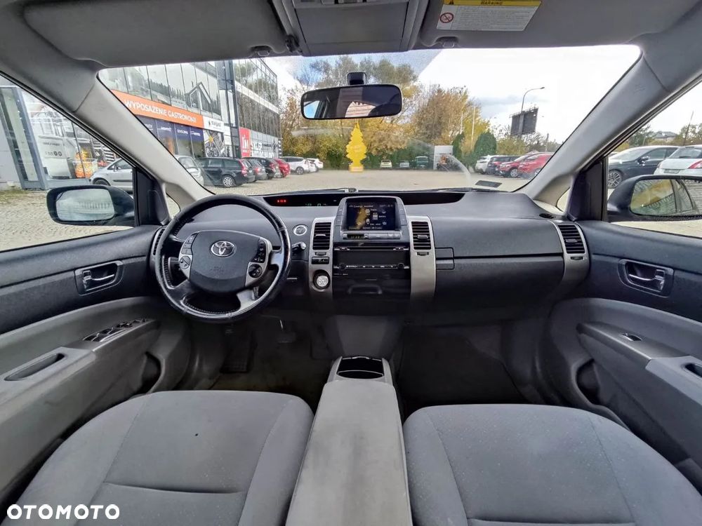 Toyota Prius 1.5 VVT-i Prestige - 9