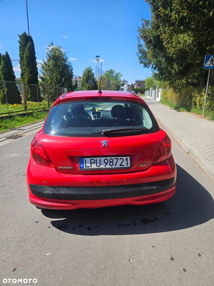 Peugeot 207 1.4 16V Trendy - 5