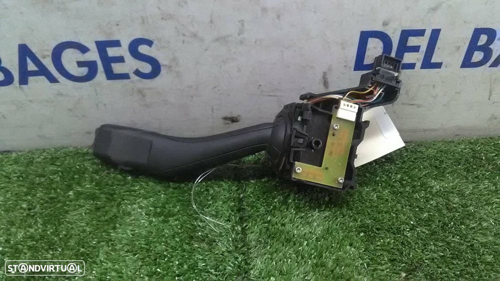 COMANDO PISCAS VOLKSWAGEN TOURAN 2004 -1K0953513A - 4