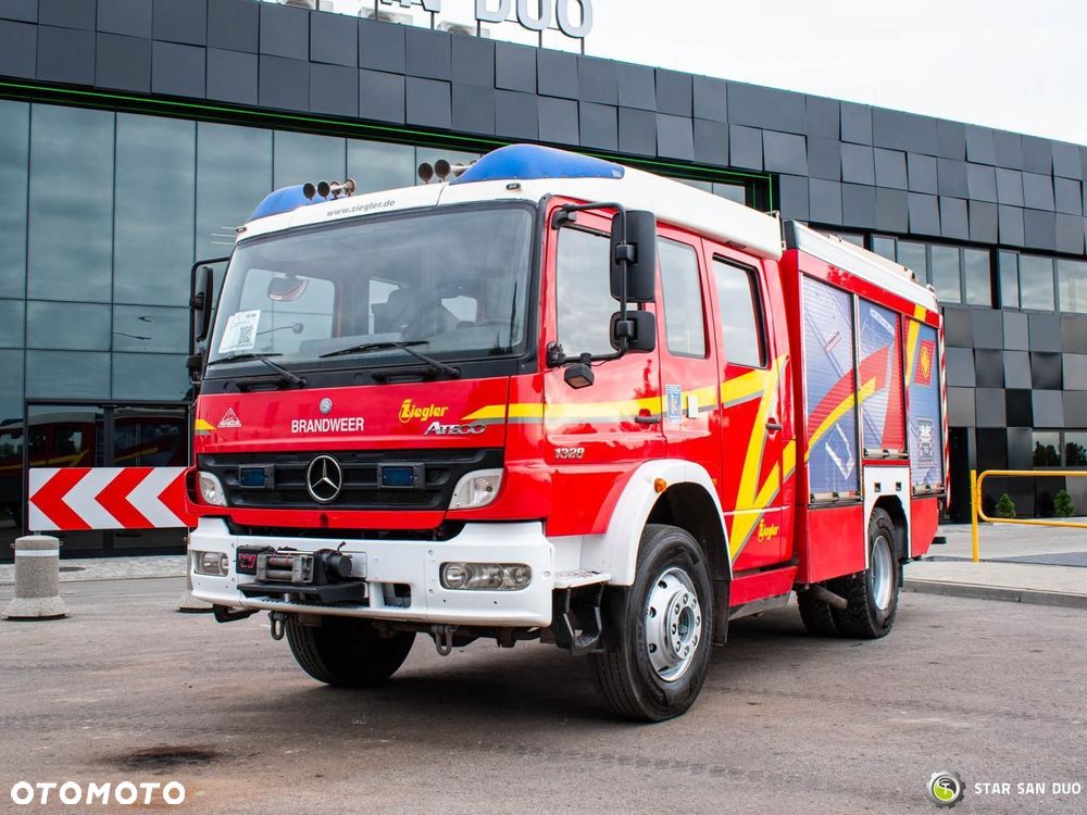 Mercedes-Benz ATEGO 1328 4x4 ZIEGLER LF 20/16 Straż pożarna - 8