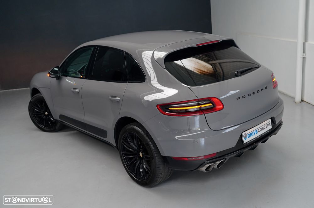 Porsche Macan S - 17