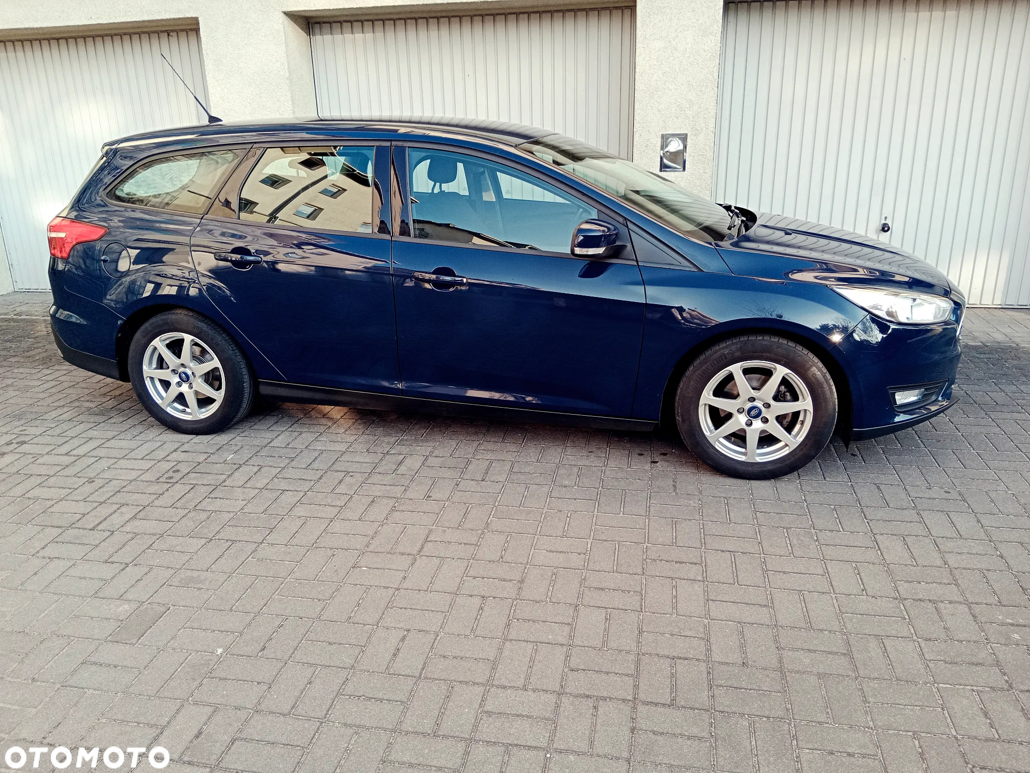 Ford Focus 1.5 EcoBlue Start-Stopp-System TITANIUM VIGNALE - 4