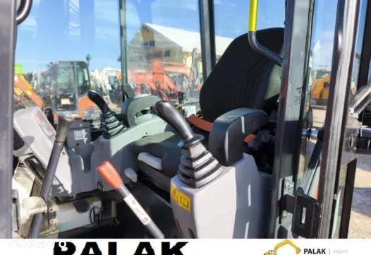 Kubota Mini koparka KUBOTA U27-4 , 2021 rok NOWE GĄSIENICE - 9