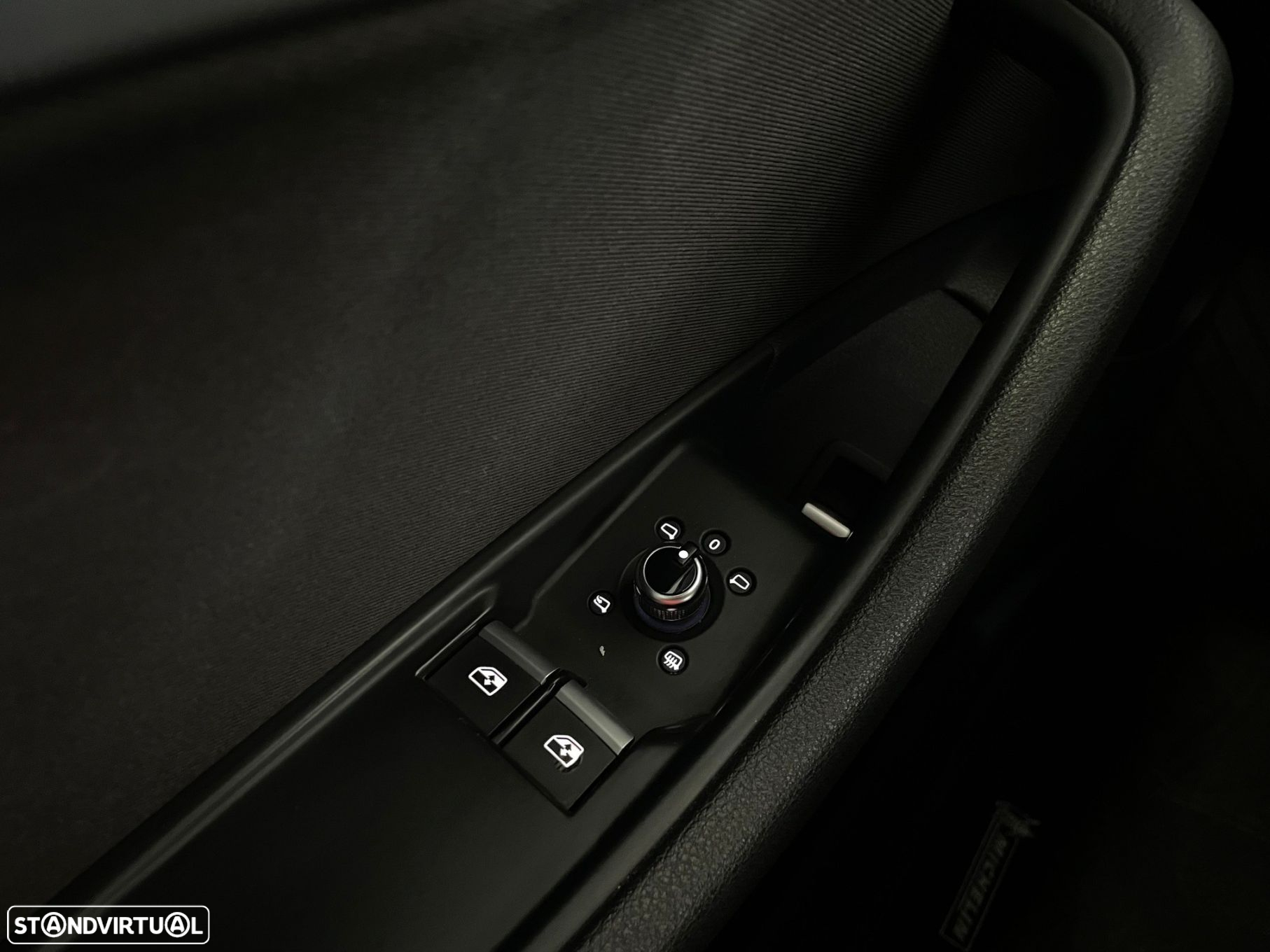 Audi A5 2.0 TDI S tronic - 36