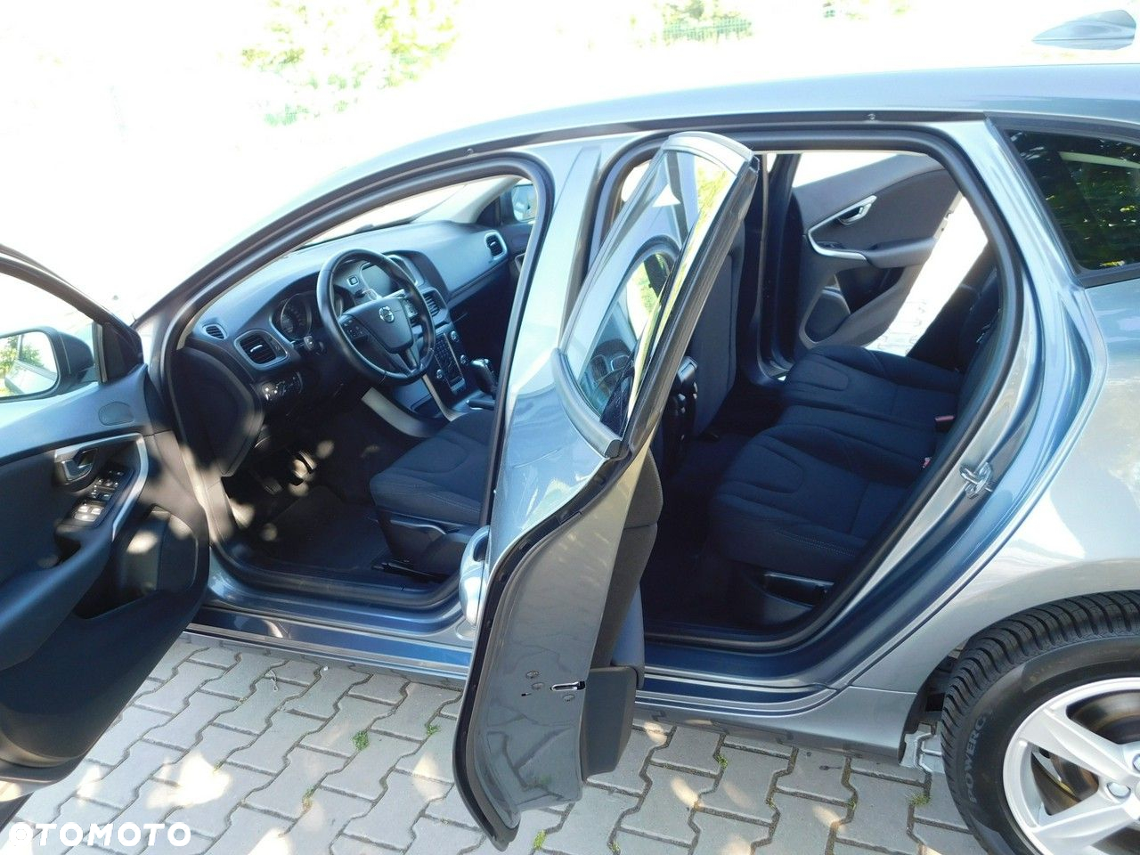 Volvo V40 - 9