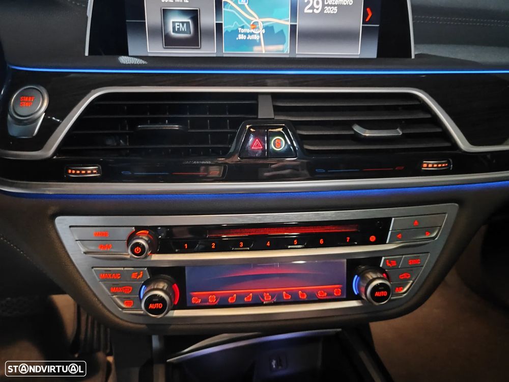 BMW 740 e iPerformance Pack M - 32