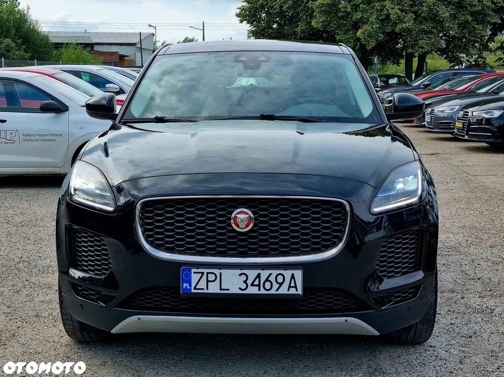 Jaguar E-Pace - 4