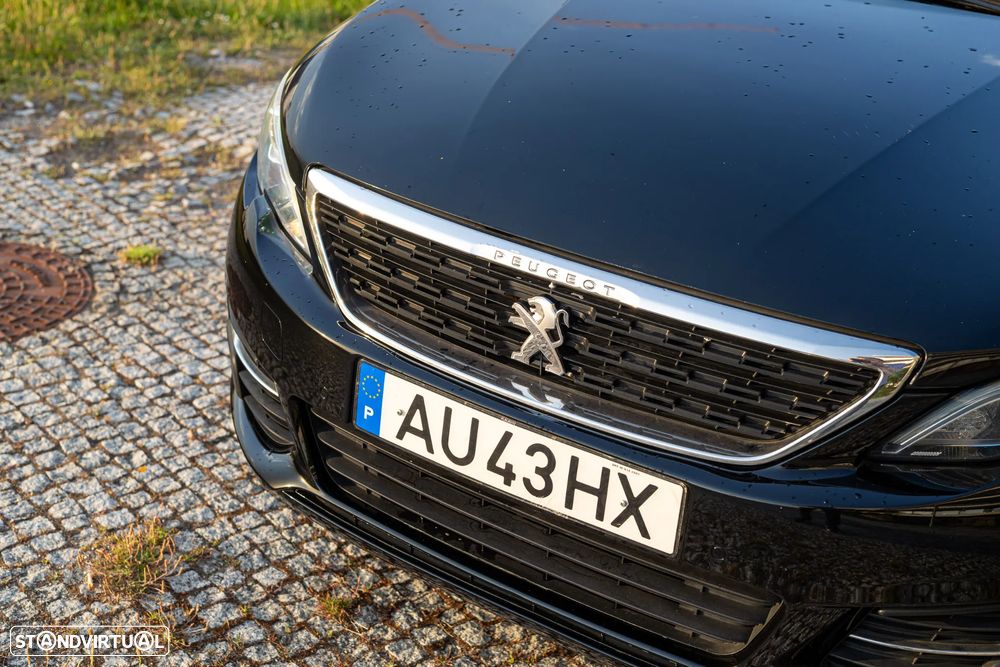 Peugeot 308 SW PureTech 130 GPF EAT8 Stop & Start Allure Business-Pack - 6