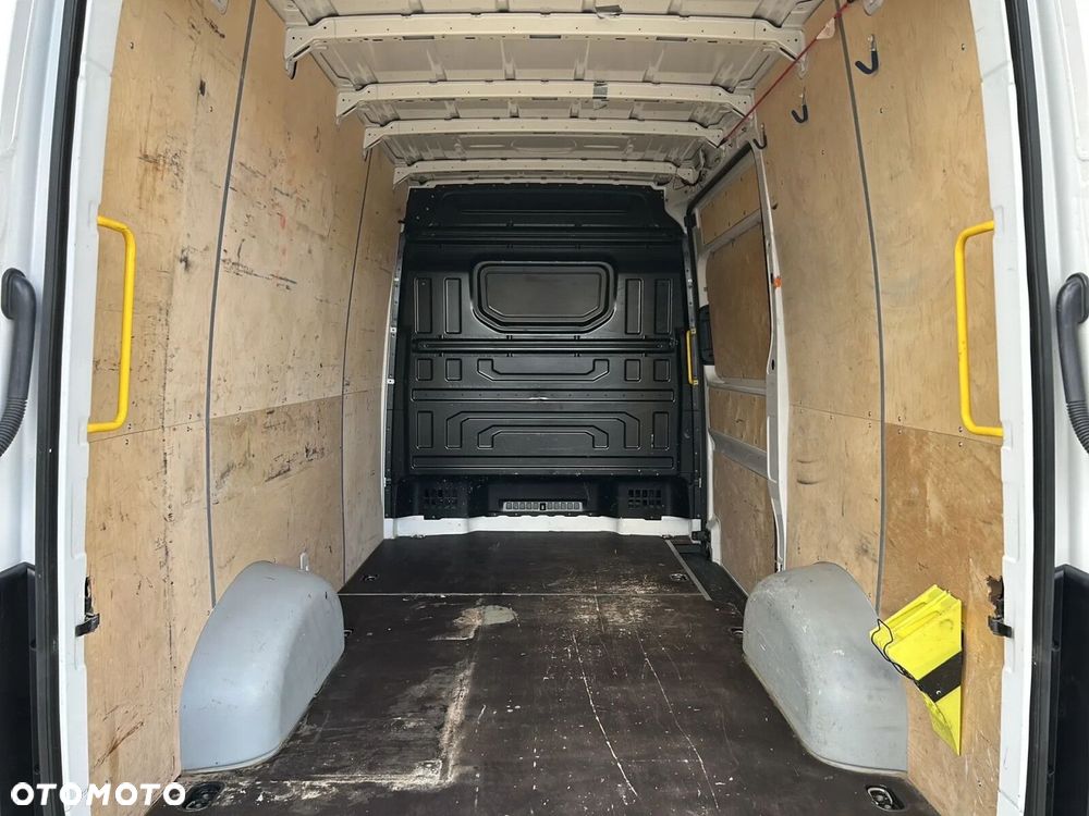 Volkswagen Crafter 35 TDI diesel 140KM - 10