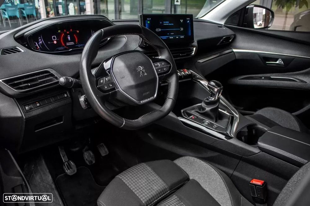 Peugeot 5008 PureTech 130 Stop & Start Active Pack - 24