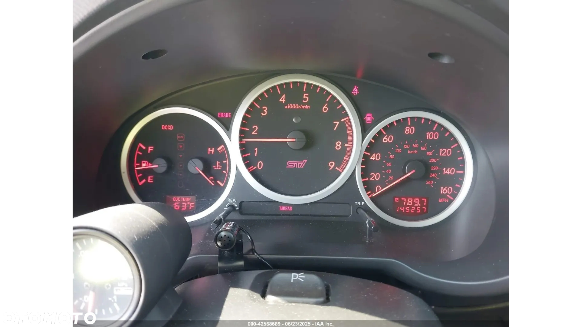 Subaru Impreza - 12
