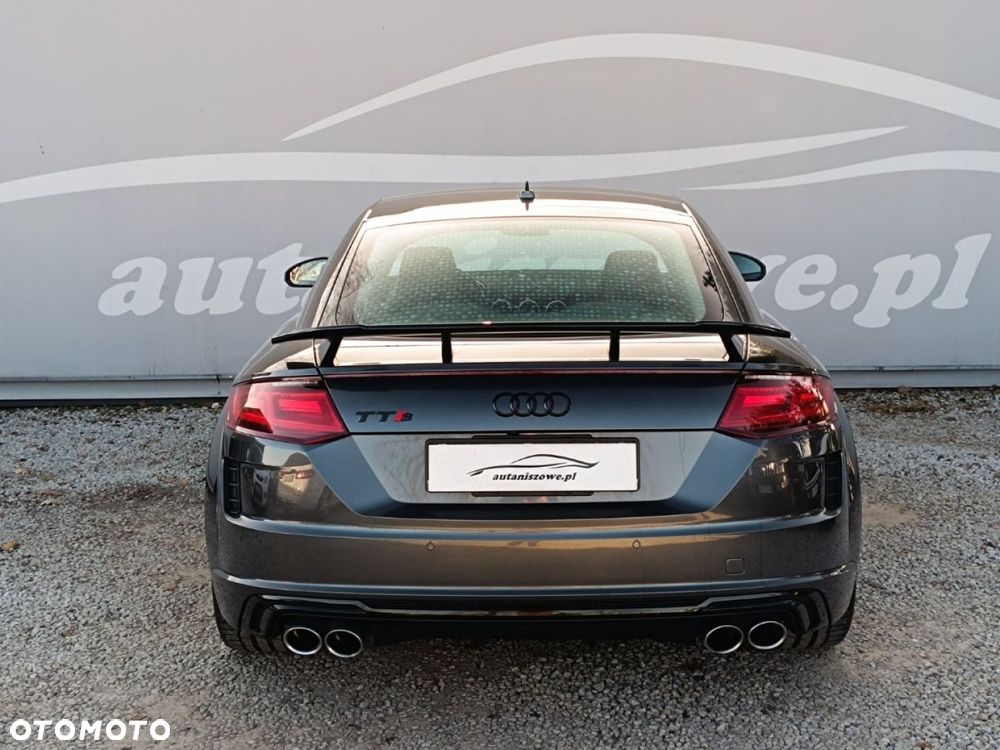 Audi TT S Coupé - 15
