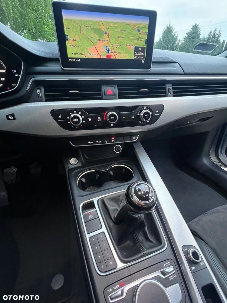 Audi A4 - 14