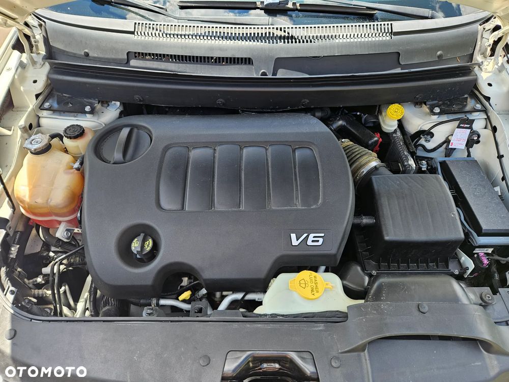Dodge Journey - 8