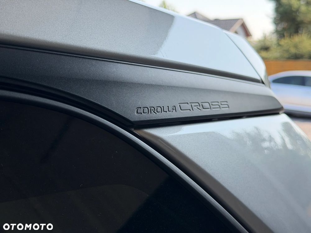 Toyota Corolla Cross 2.0 Hybrid Comfort - 23