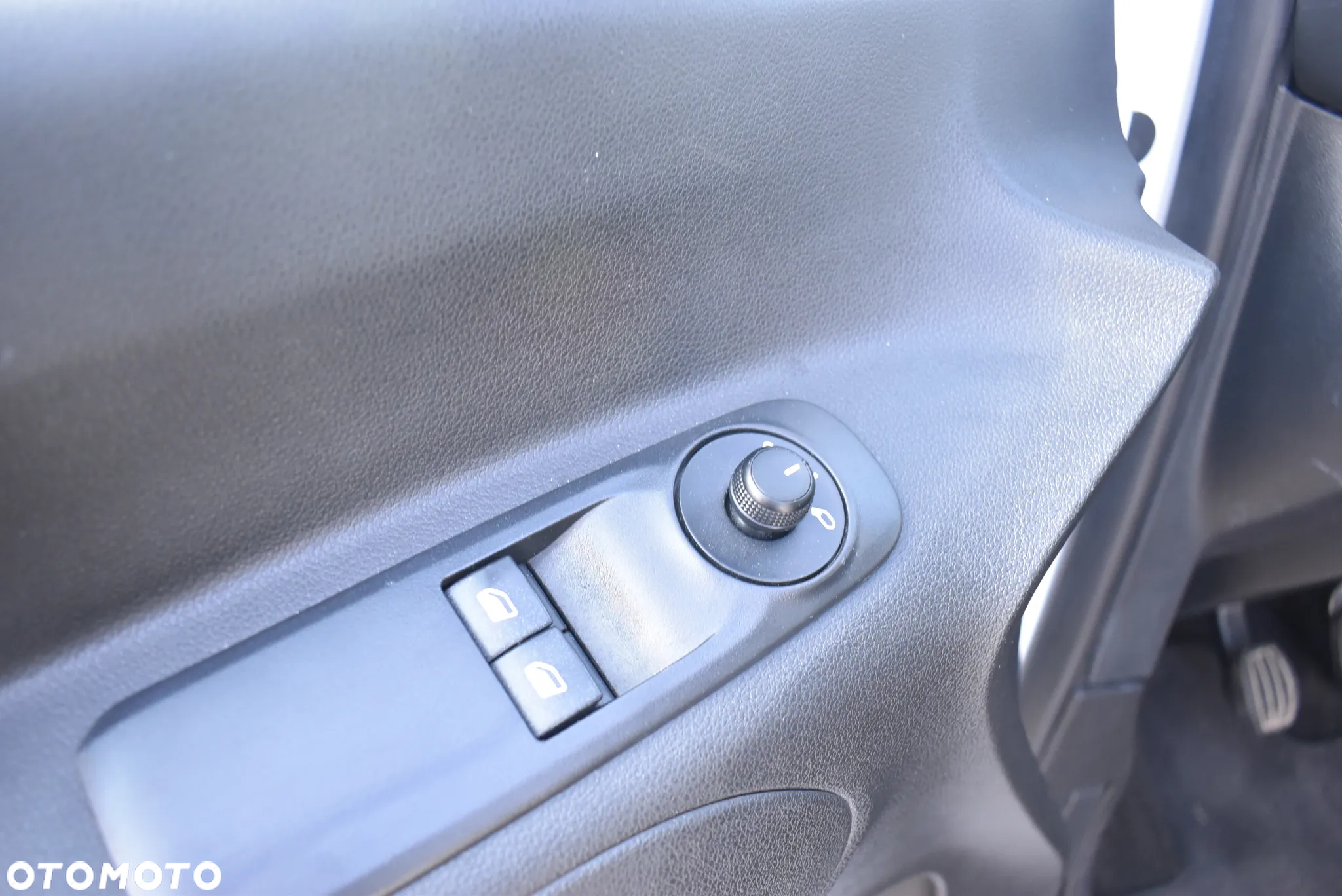 Toyota Proace City Verso Long 1.5 D-4D Business - 24