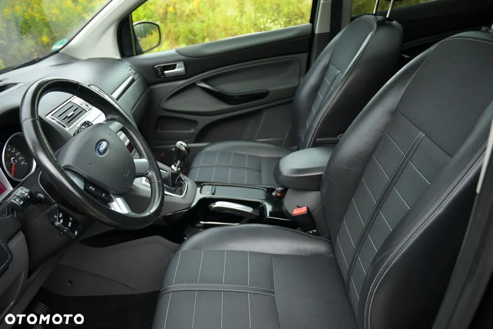 Ford Kuga 2.0 TDCi 4x4 Titanium - 30