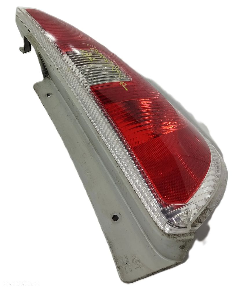 LAMPA PRAWA TYŁ TYLNA SKODA ROOMSTER LIFT 06-15 - 4