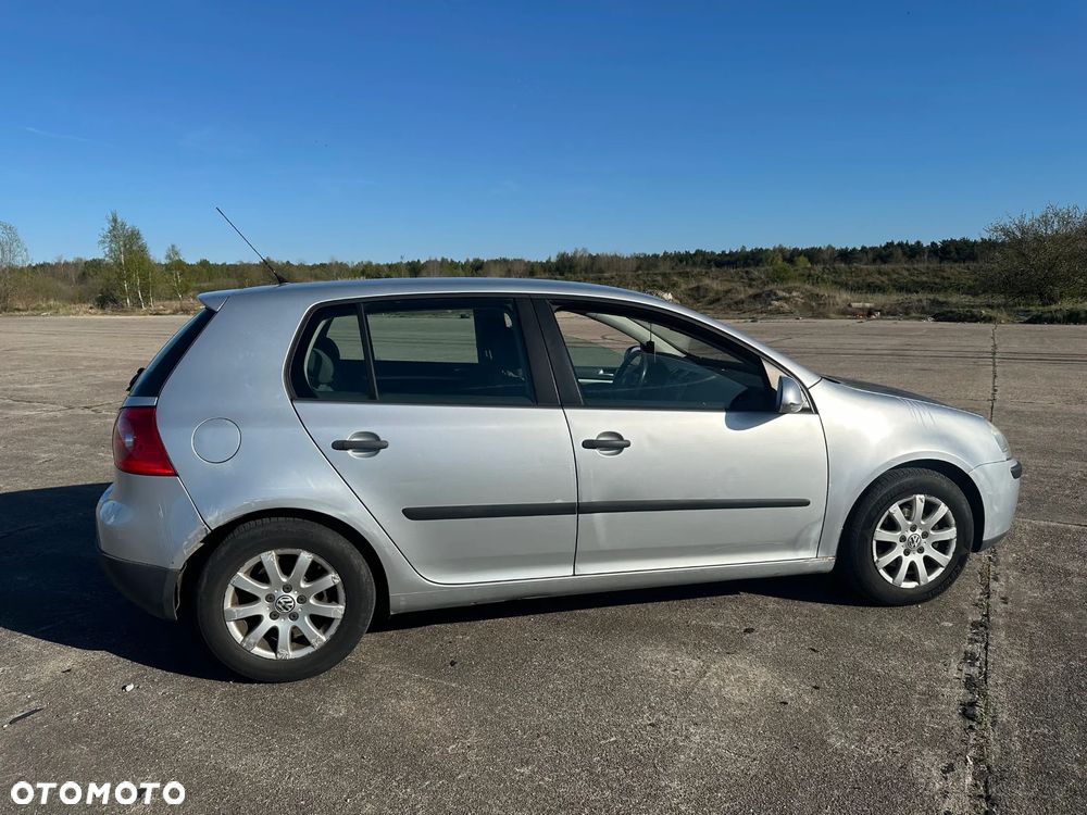 Volkswagen Golf 1.9 TDI Trendline - 6