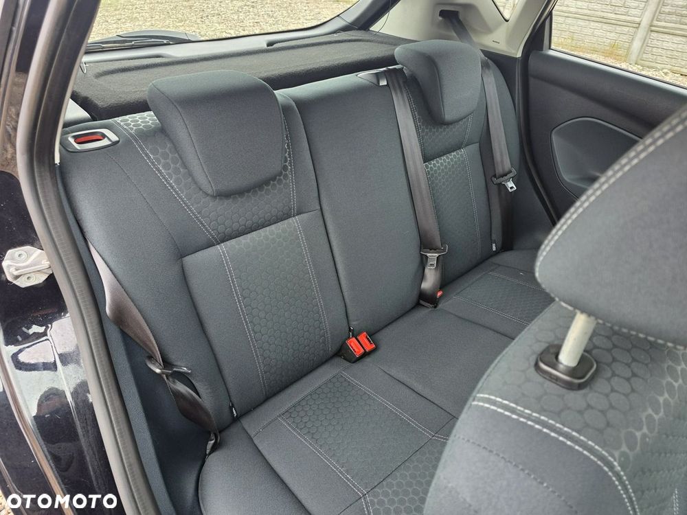 Ford Fiesta - 18