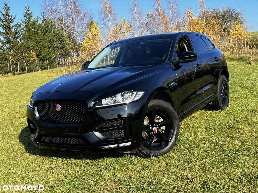 Jaguar F-Pace - 1