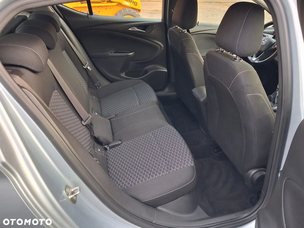 Opel Astra - 7