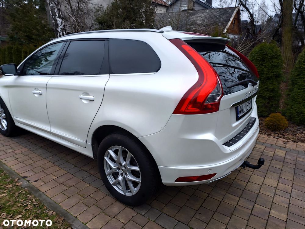 Volvo XC 60 D4 AWD Geartronic Momentum - 7