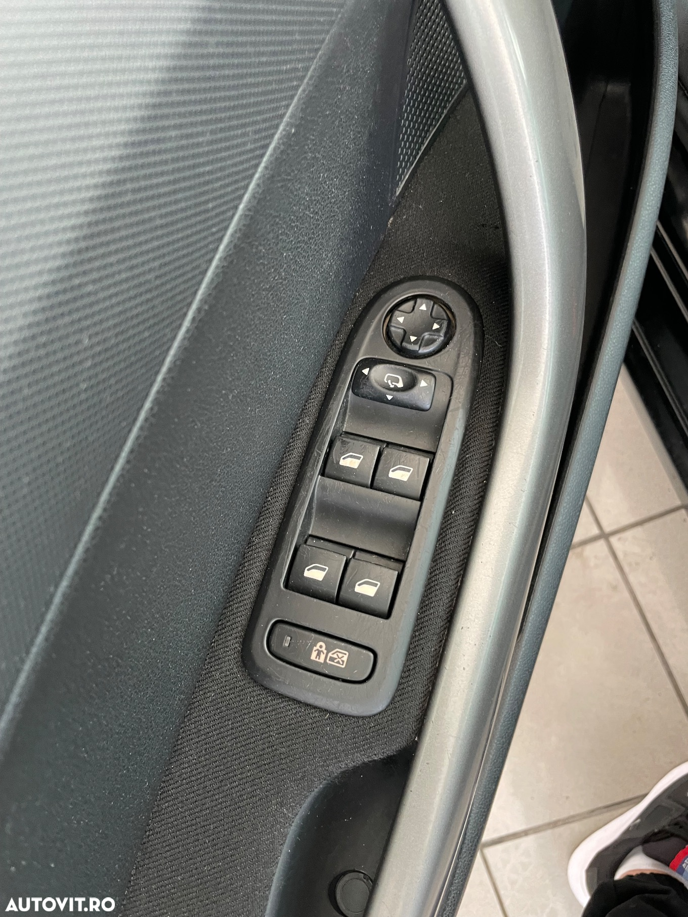Peugeot 308 SW 120 VTi Premium - 18
